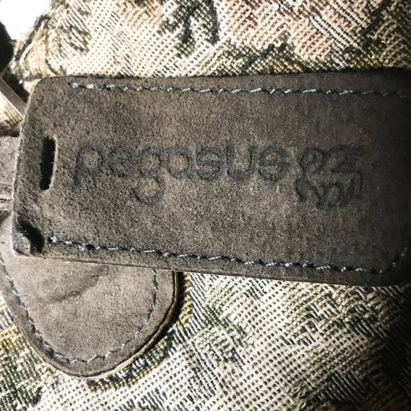 Pegasus Tapestry Purse - Picture 3 of 3